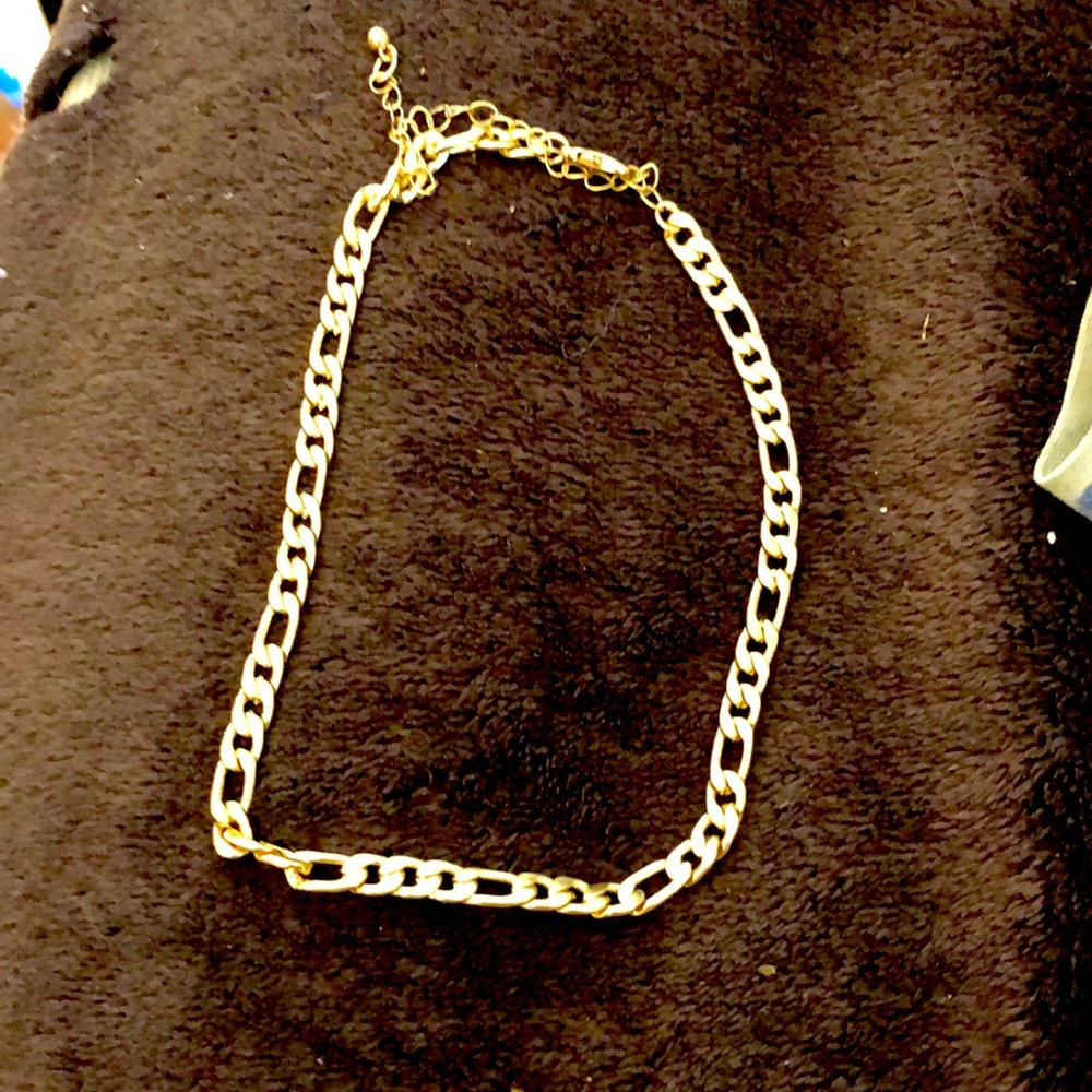 A choker